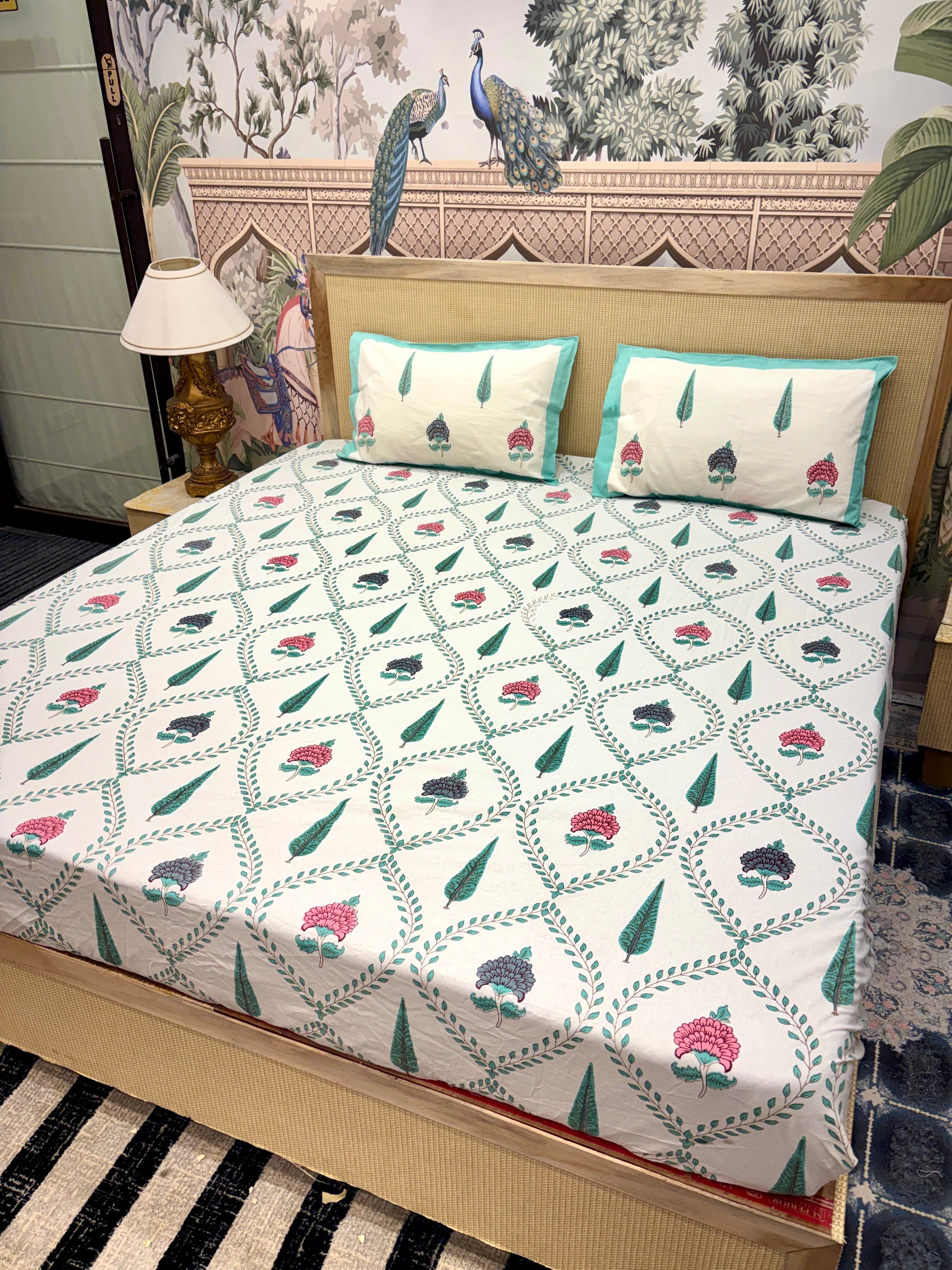 Block Prints Pure Cotton Printed Fitted Bedsheet Set with 2 Pillow Covers
