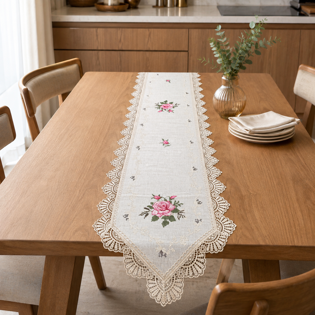 🌹 Premium Embroidered Table Runner | 6 Seater Runner