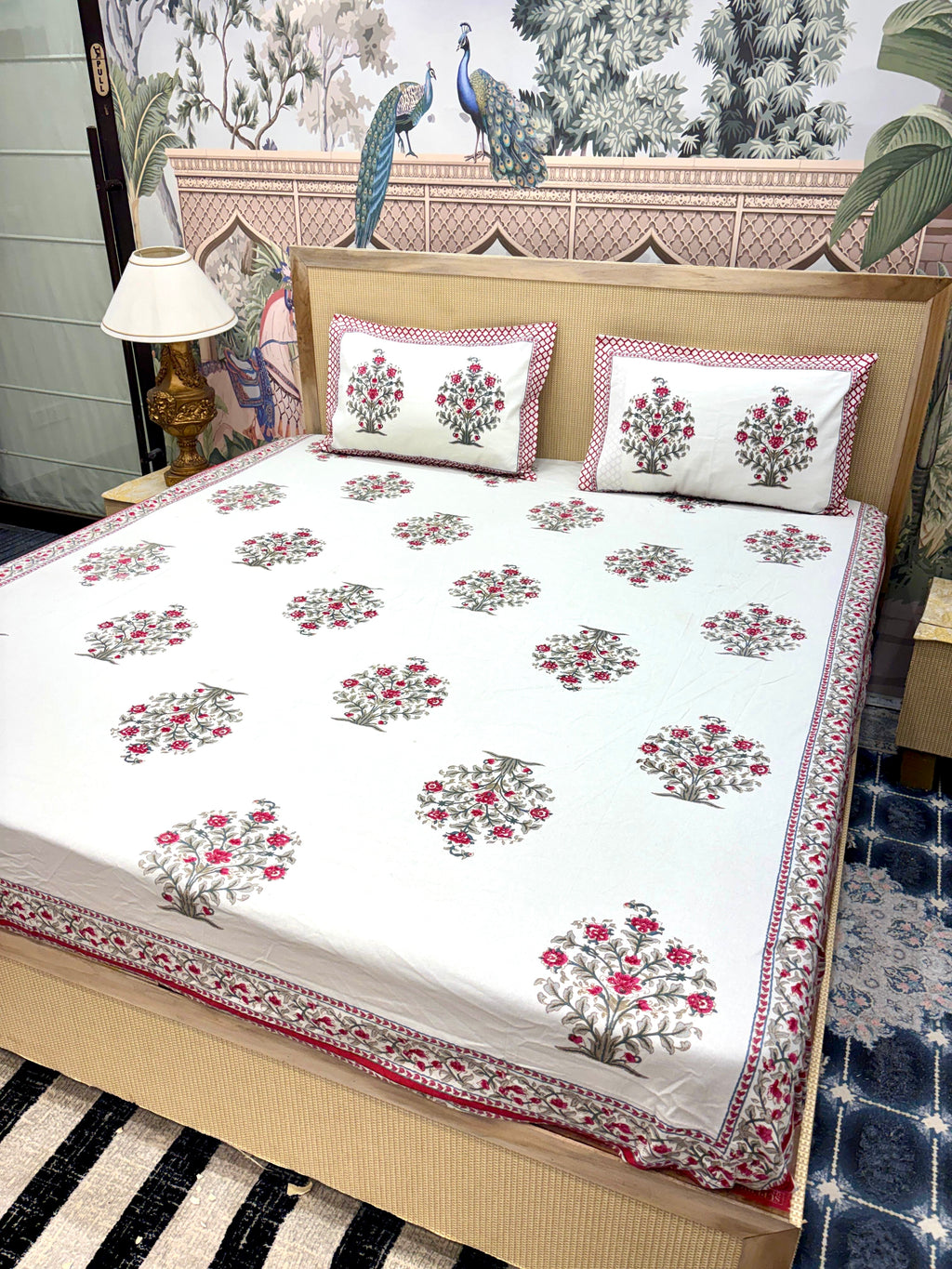 Block Prints Pure Cotton Printed Fitted Bedsheet Set with 2 Pillow Covers