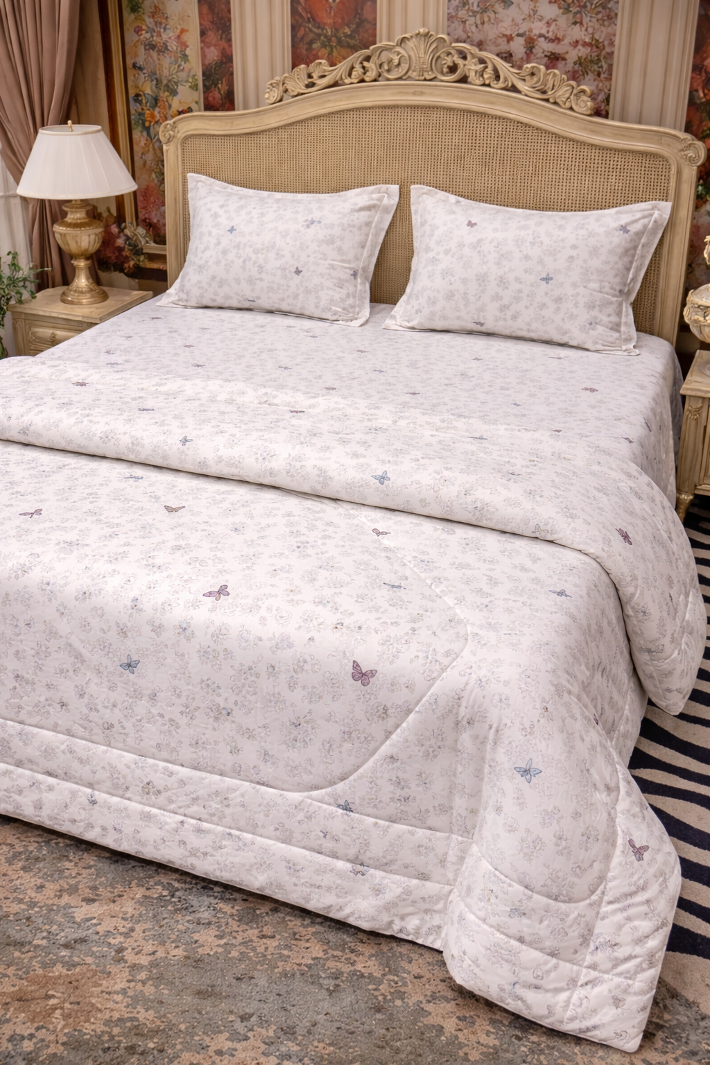 4-Piece AC Comforter Set – Ultimate Summer Comfort &amp; Style
