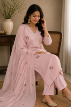 Gulabi 3-Piece Stitched Suit 🌸