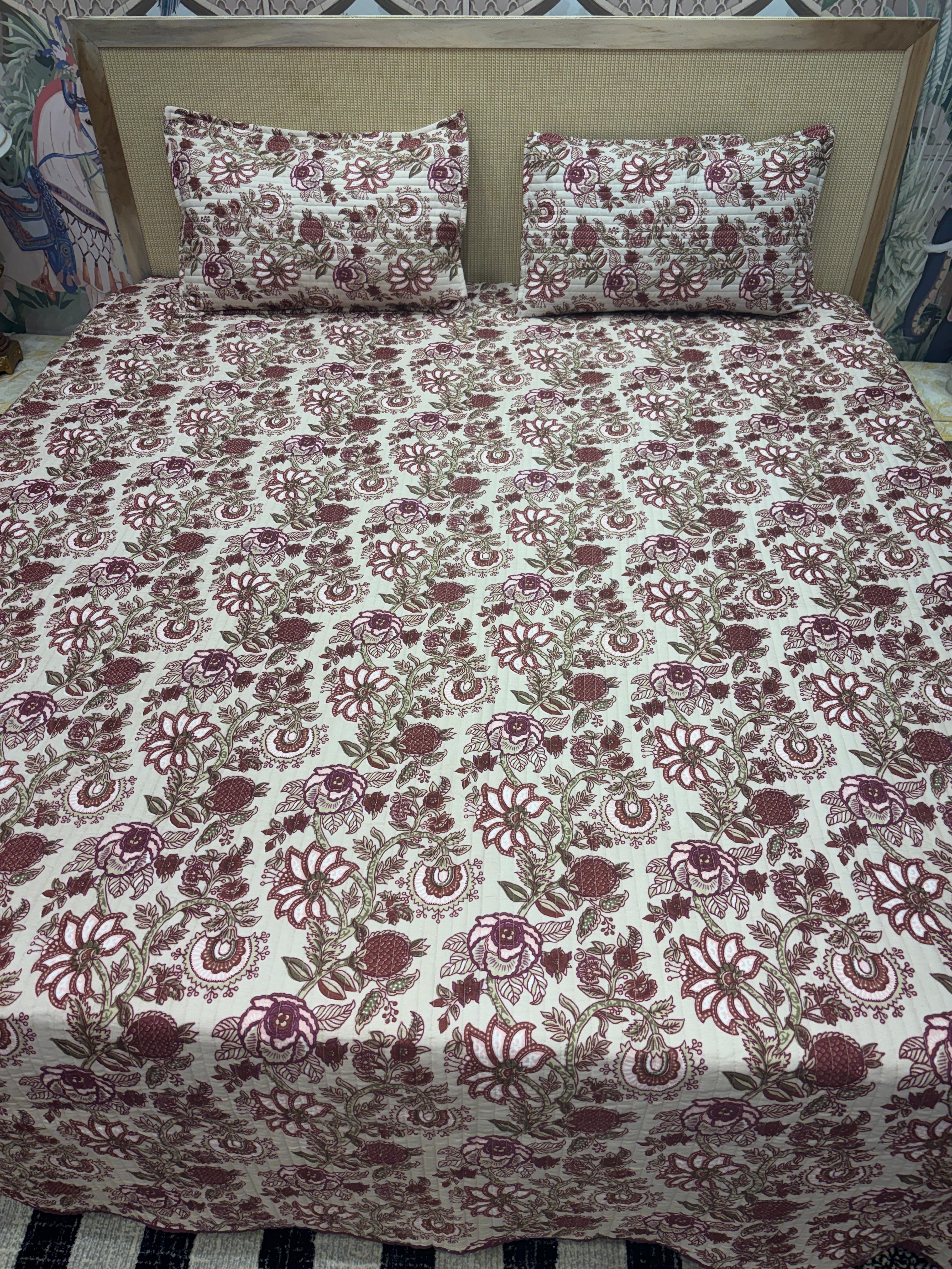 🛏️ Quilted King Size Bedcover – Super Soft Cotton (Reversible)