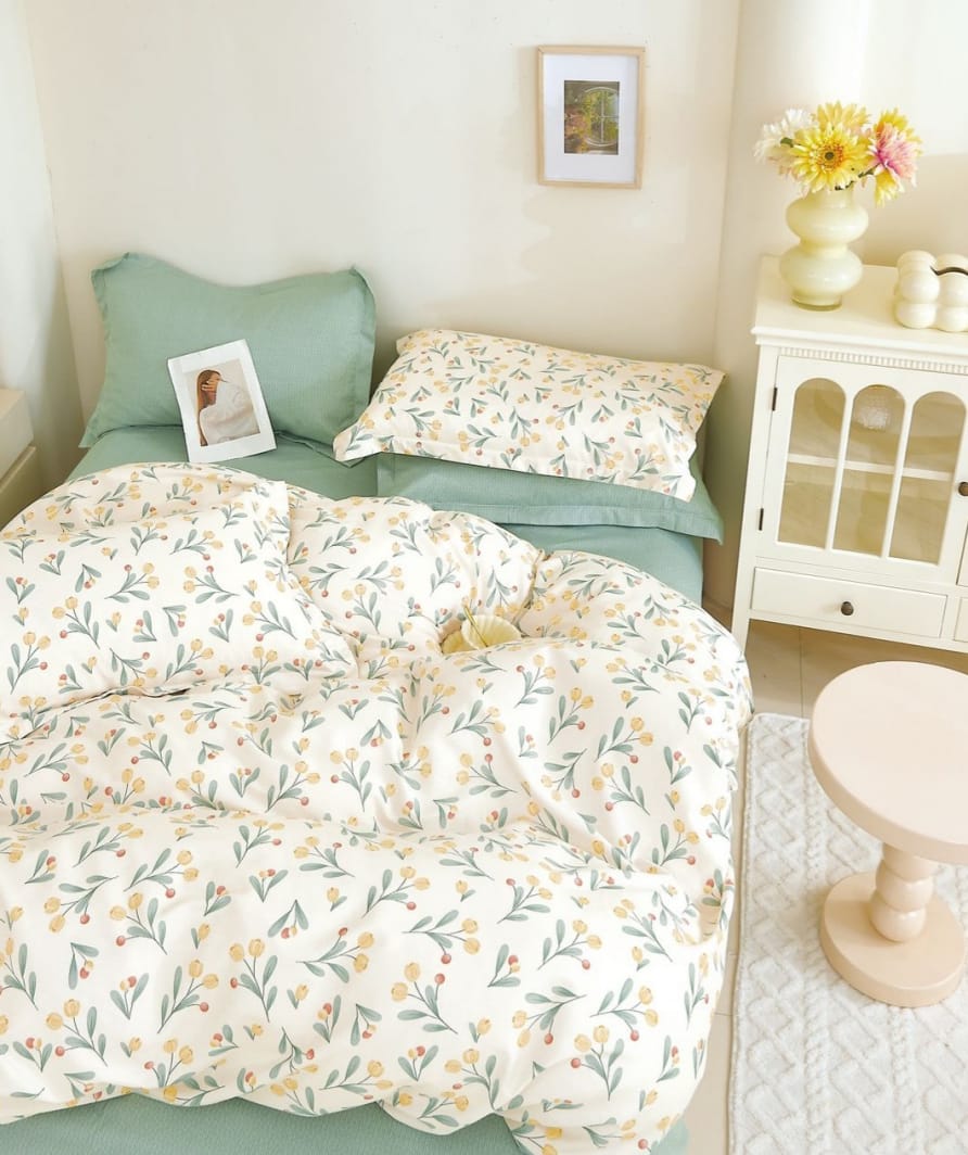 🛏️ King Size Muslin Cotton Bedsheet (108×108) – 100% Egyptian Cotton with 2 Pillow Covers
