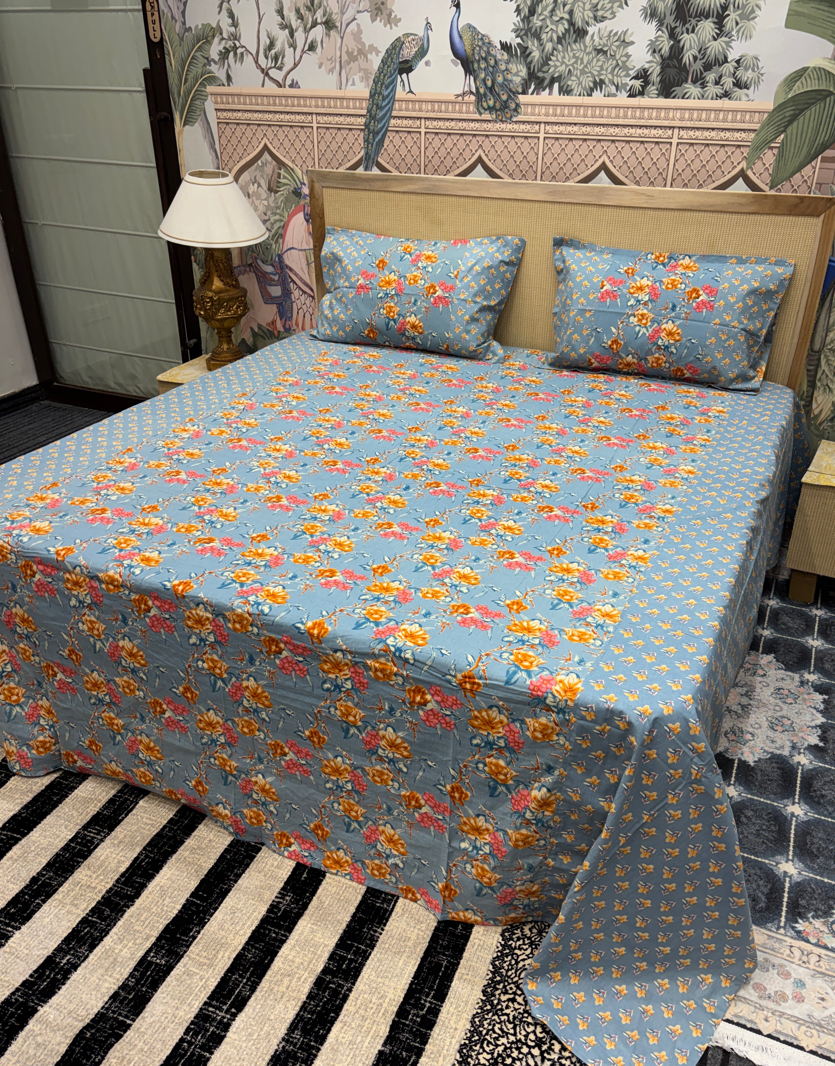 Kolkatta Premium King Size Bedsheet – Dual Motif Prints (108 x 108 inches)