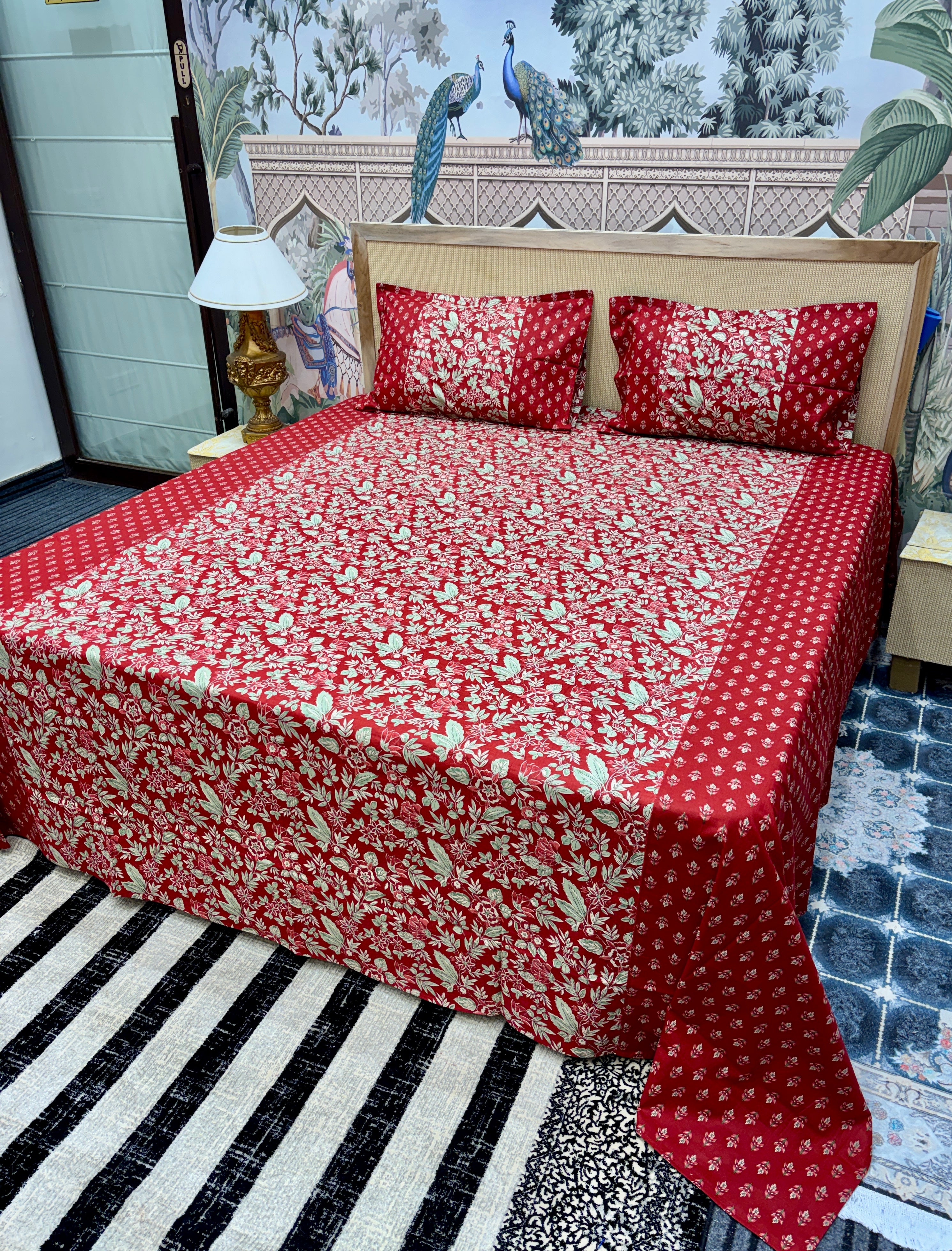 Kolkatta Premium King Size Bedsheet – Dual Motif Prints (108 x 108 inches)
