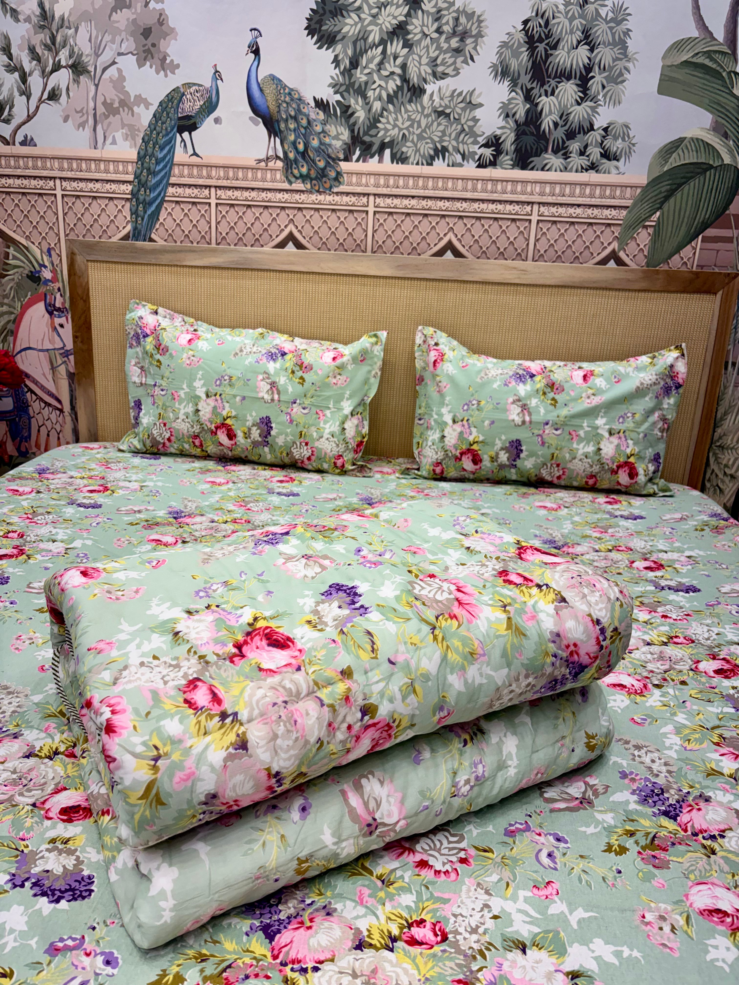 Summer 4 PC Mulmul Quilt Set