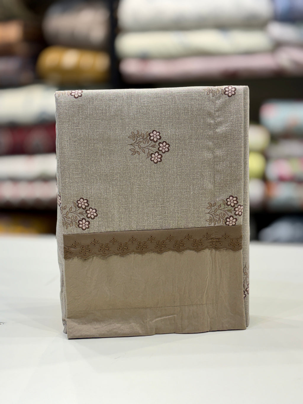 Fitted Bedsheet Pure Cotton with 2 Pillow Covers - 108 by 108 inch