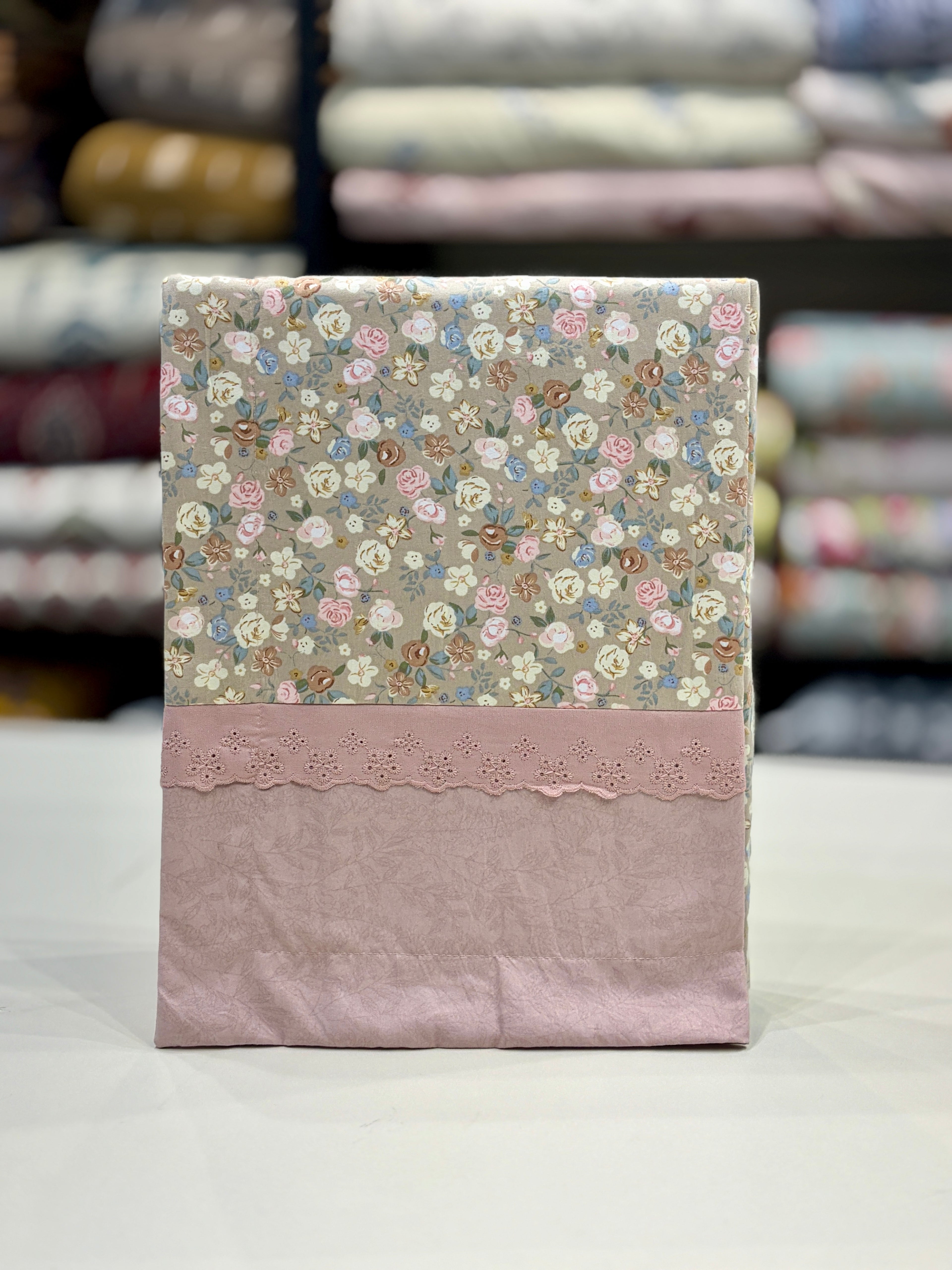 Fitted Bedsheet Pure Cotton with 2 Pillow Covers - 108 by 108 inch