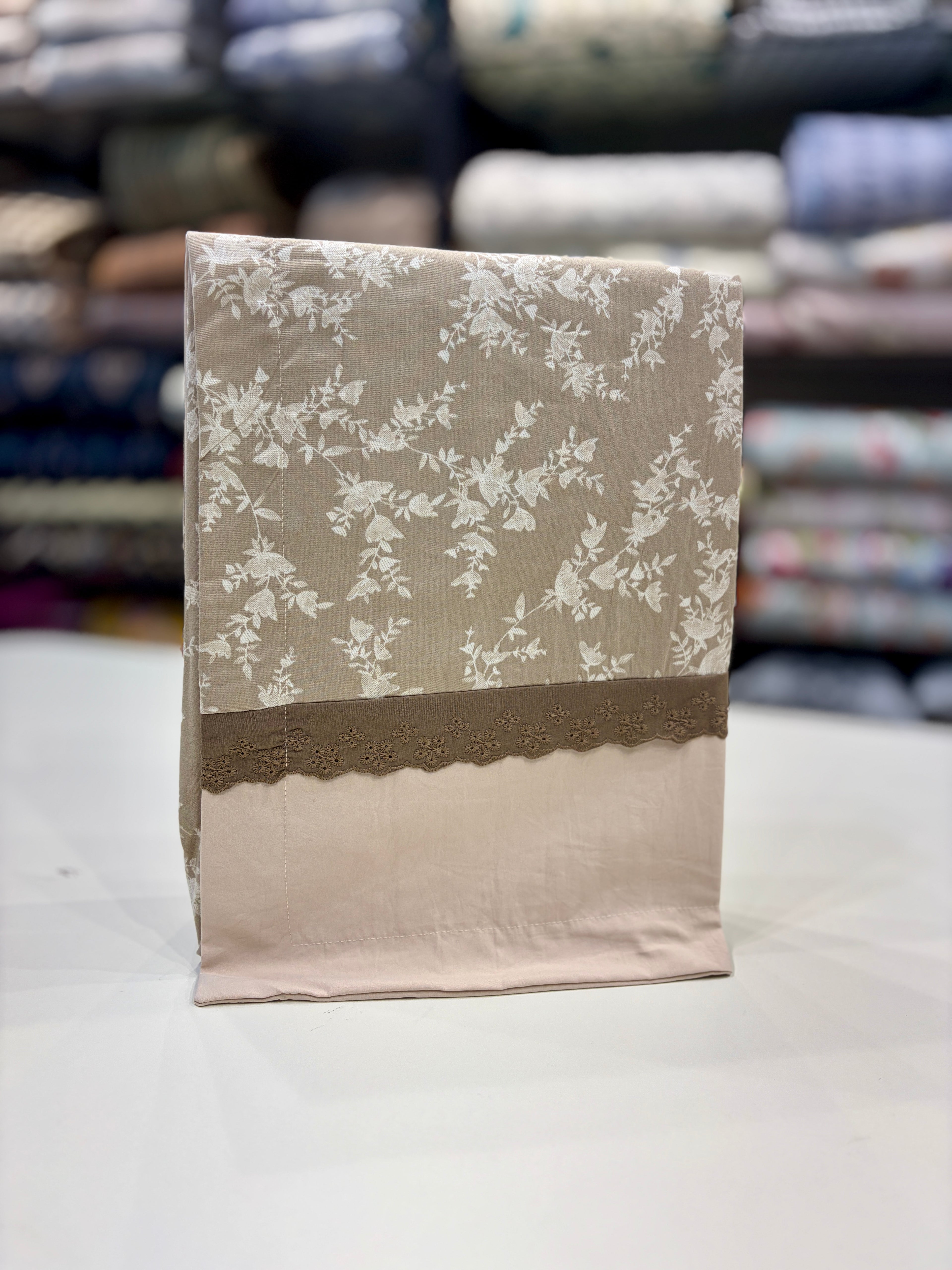 Fitted Bedsheet Pure Cotton with 2 Pillow Covers - 108 by 108 inch