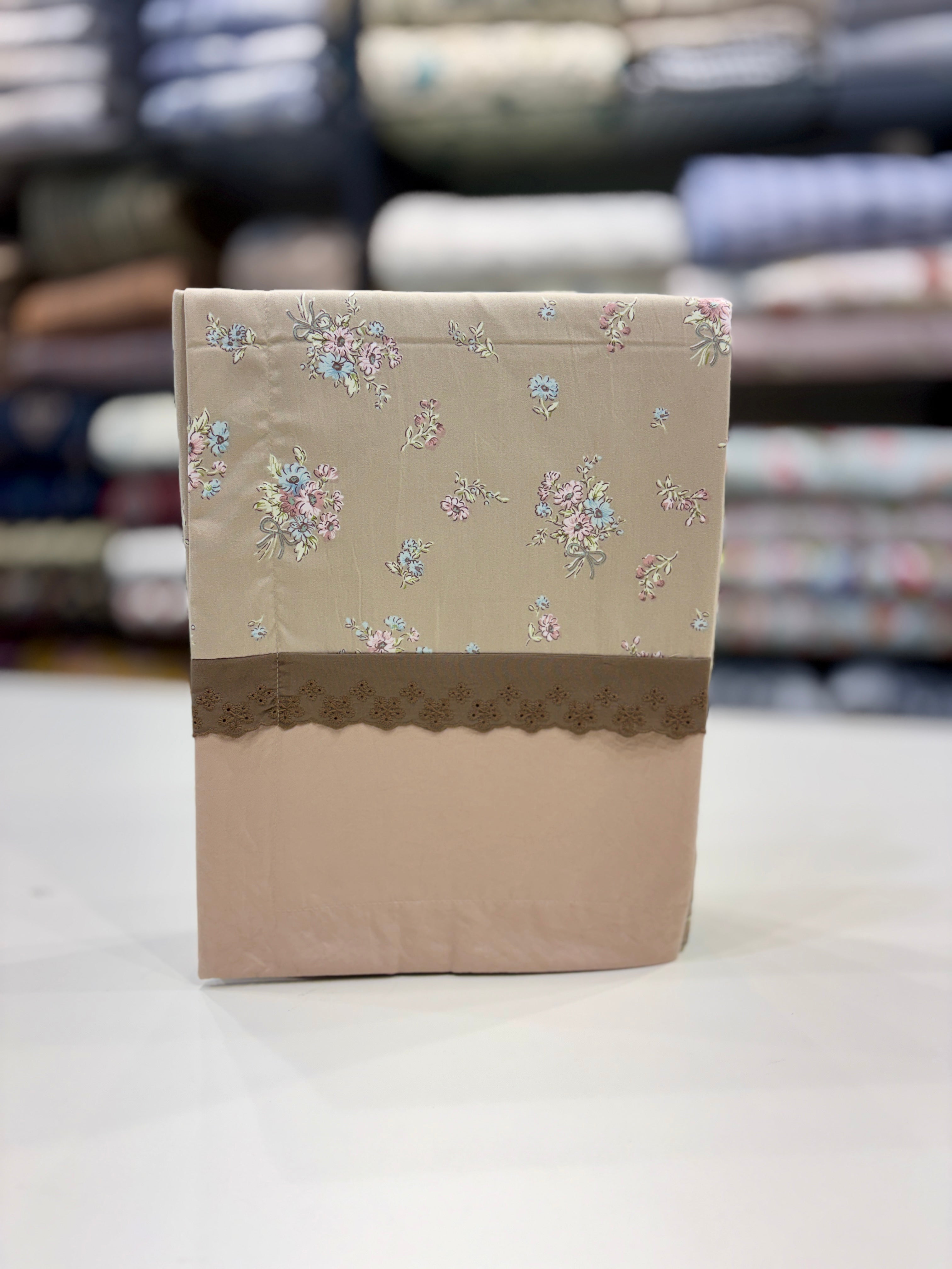 Fitted Bedsheet Pure Cotton with 2 Pillow Covers - 108 by 108 inch