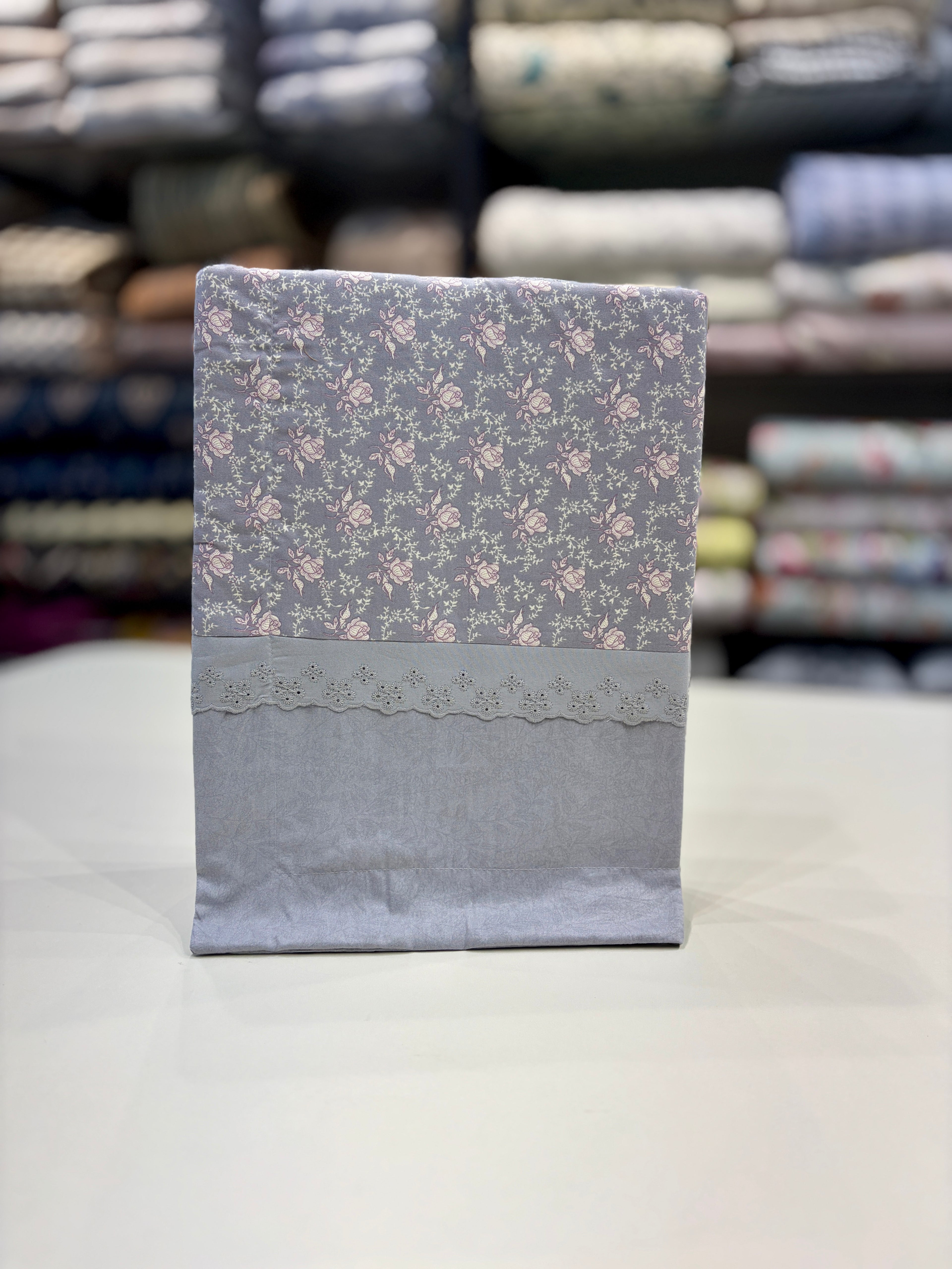 Fitted Bedsheet Pure Cotton with 2 Pillow Covers - 108 by 108 inch
