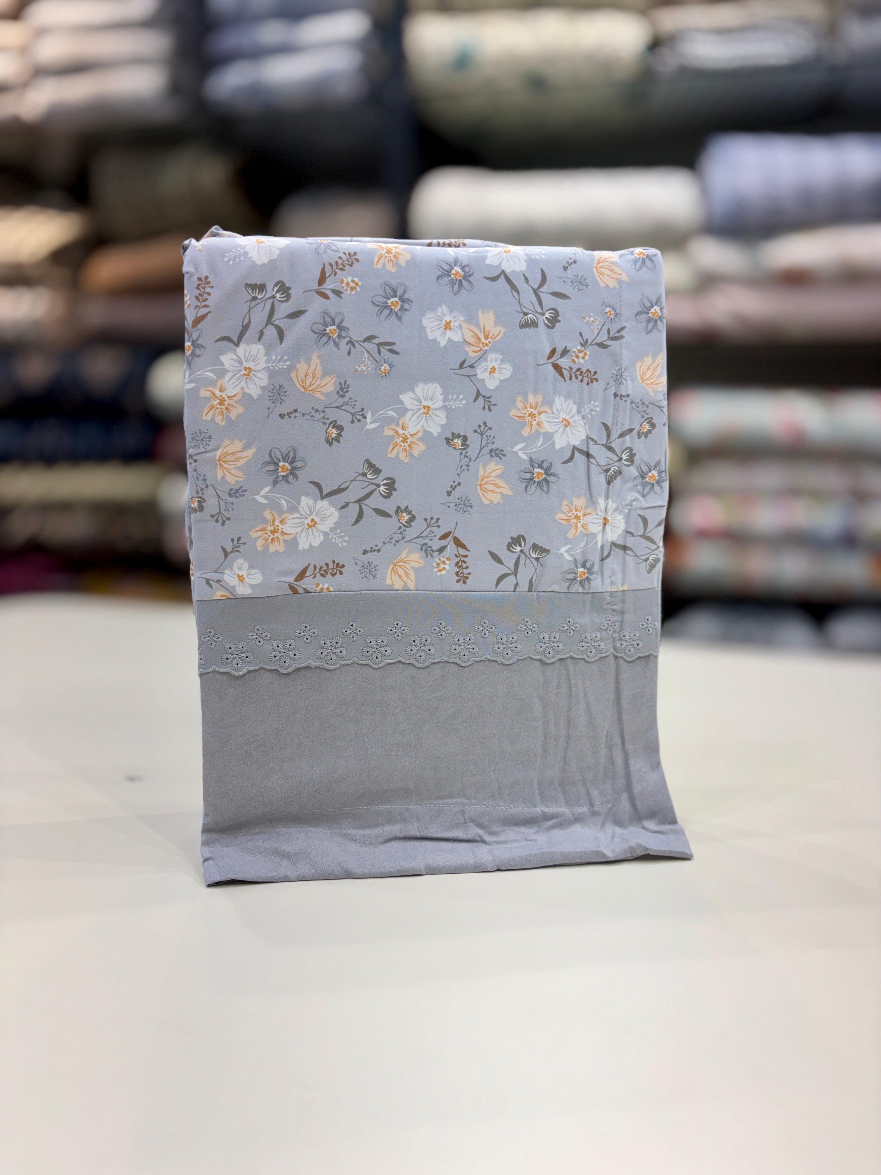 Fitted Bedsheet Pure Cotton with 2 Pillow Covers - 108 by 108 inch