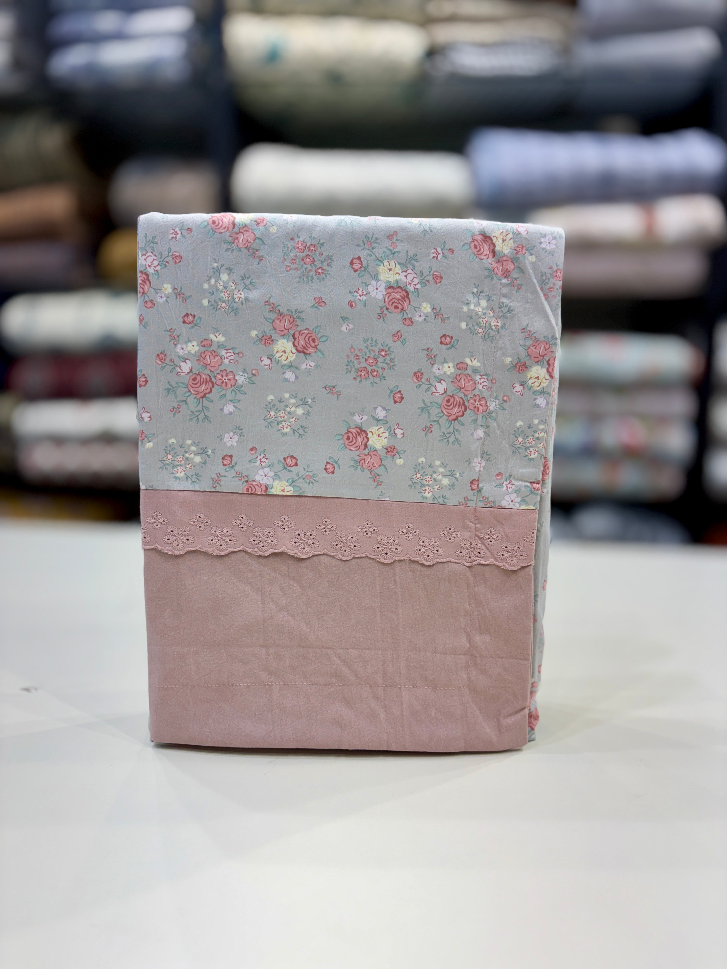Fitted Bedsheet Pure Cotton with 2 Pillow Covers - 108 by 108 inch