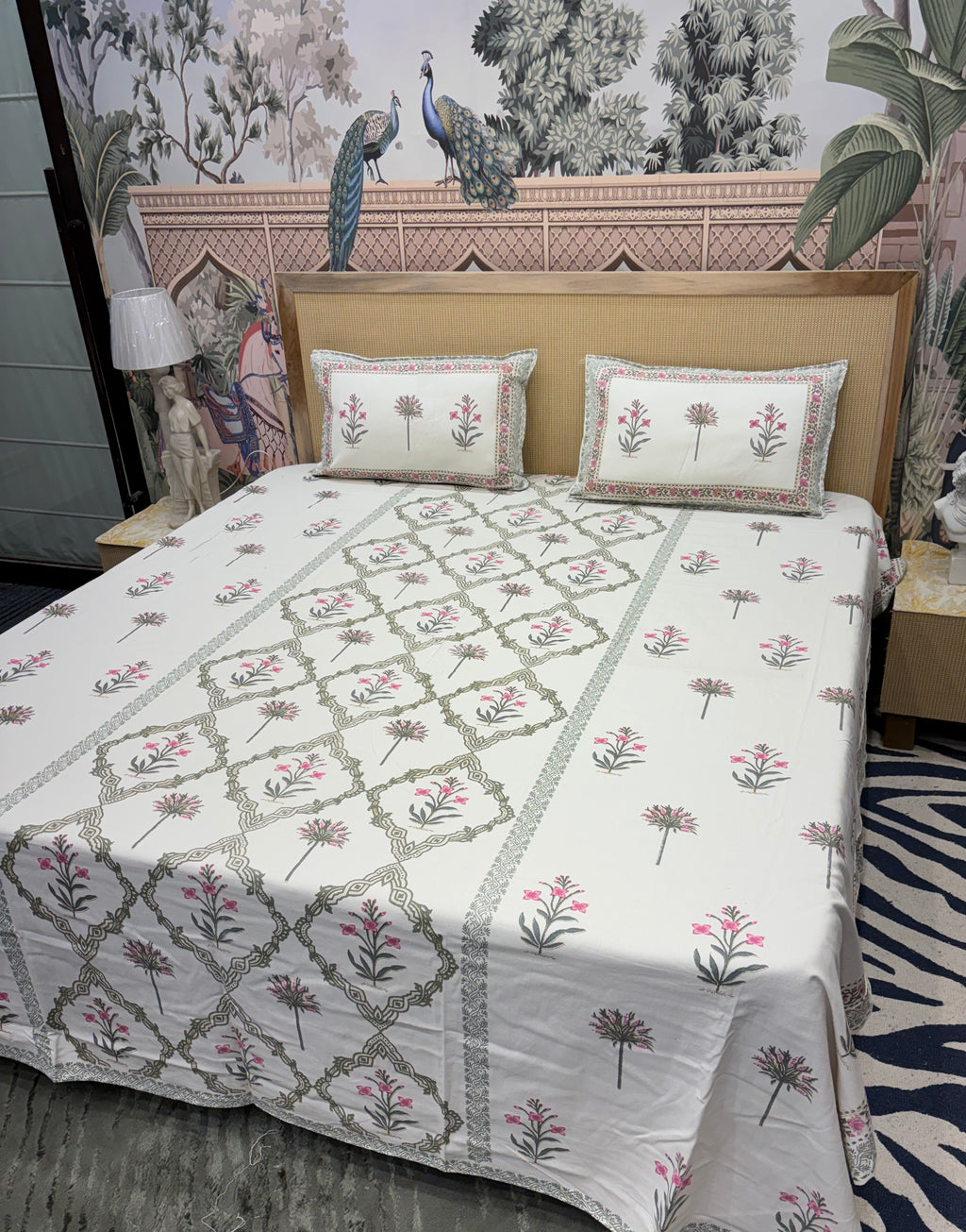 Casement Non-Quilted Bedcover – 108 x 108 Inches