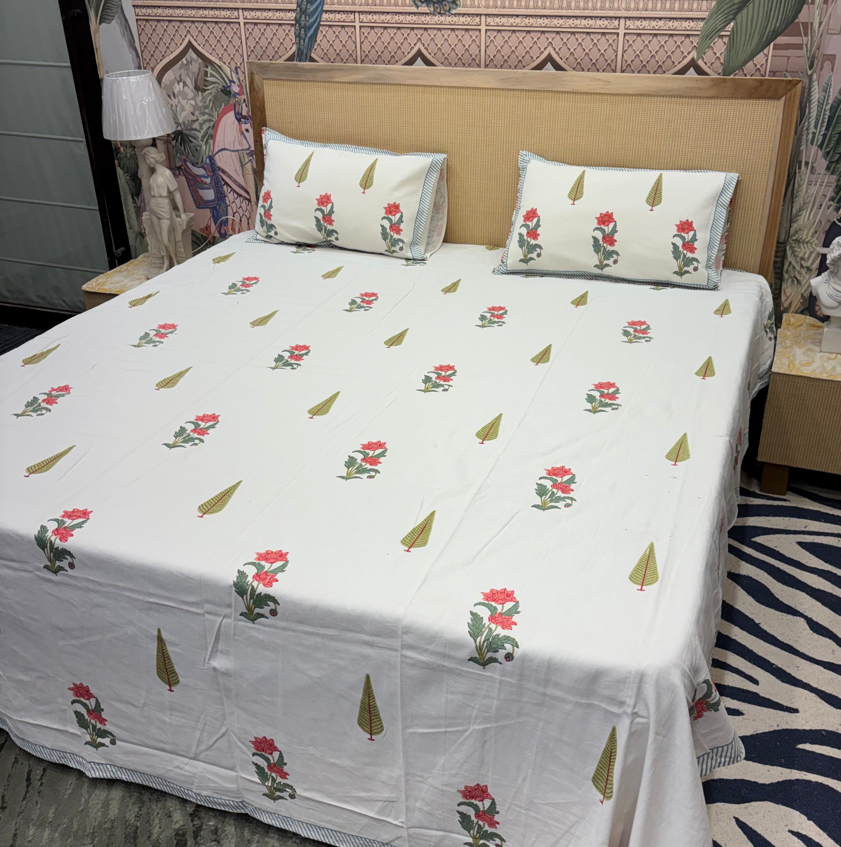 Casement Non-Quilted Bedcover – 108 x 108 Inches