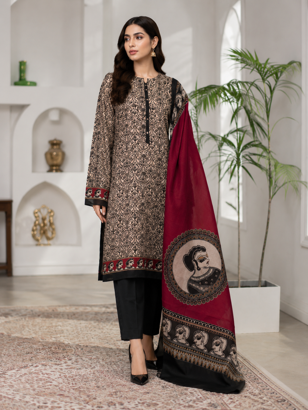 Zari Raat 3-Piece Unstitched Suit 🖤