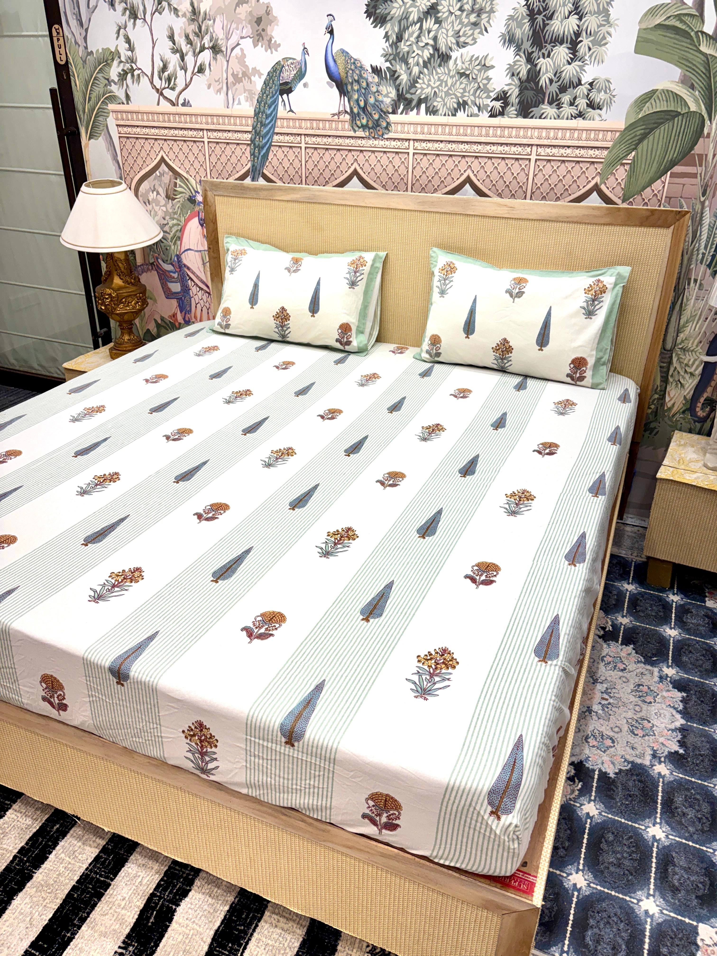 Block Prints Pure Cotton Printed Fitted Bedsheet Set with 2 Pillow Covers