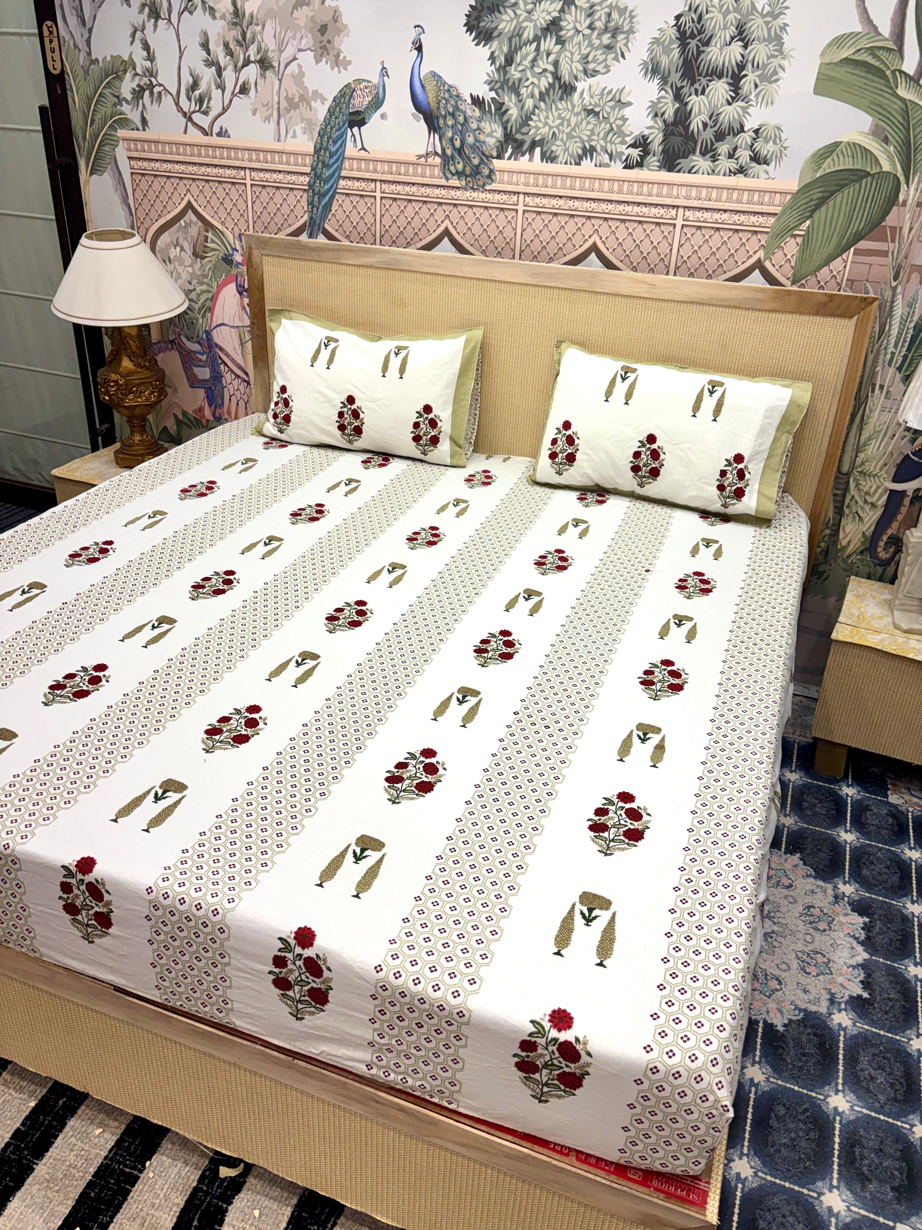 Block Prints Pure Cotton Printed Fitted Bedsheet Set with 2 Pillow Covers