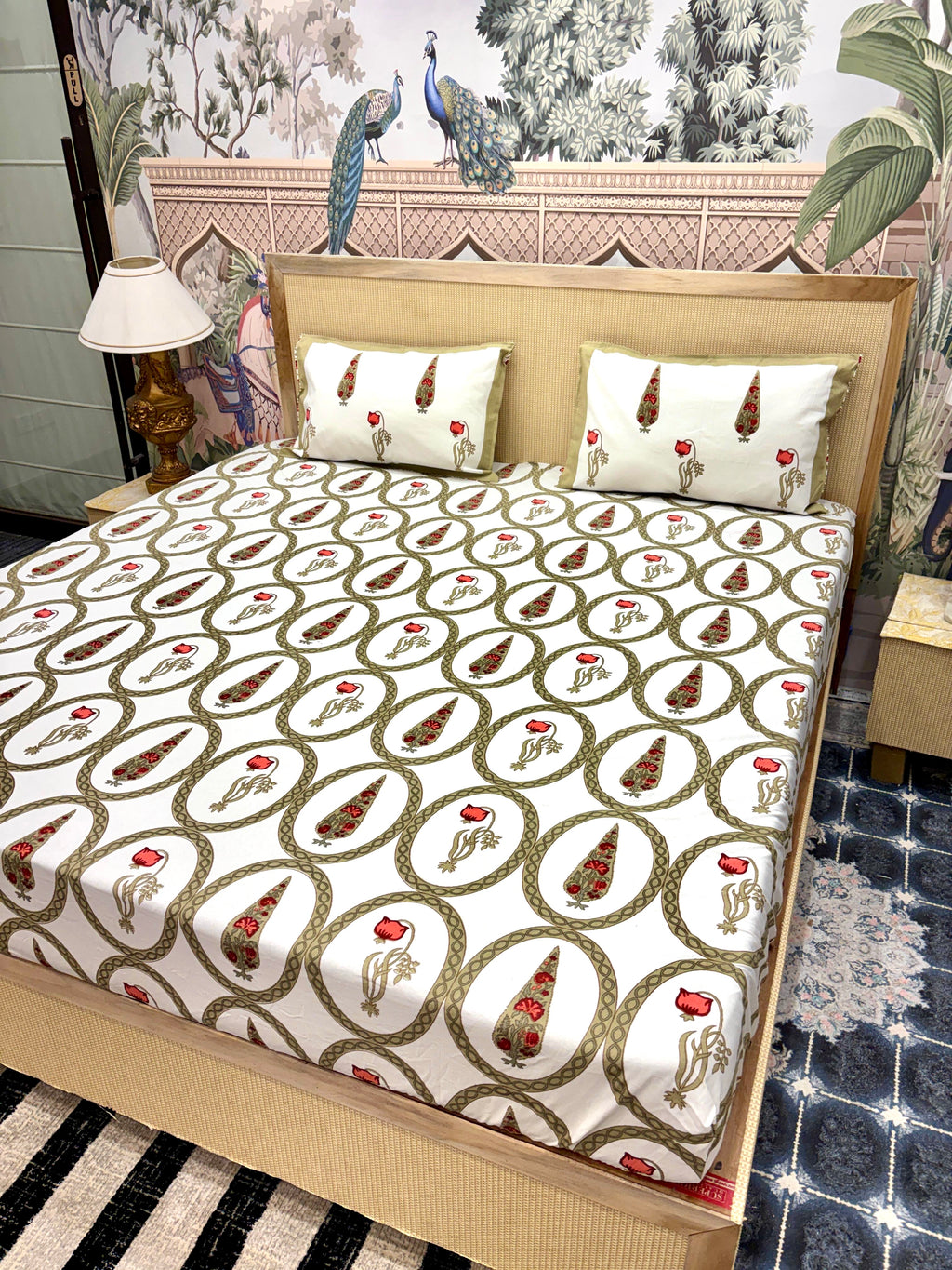 Block Prints Pure Cotton Printed Fitted Bedsheet Set with 2 Pillow Covers